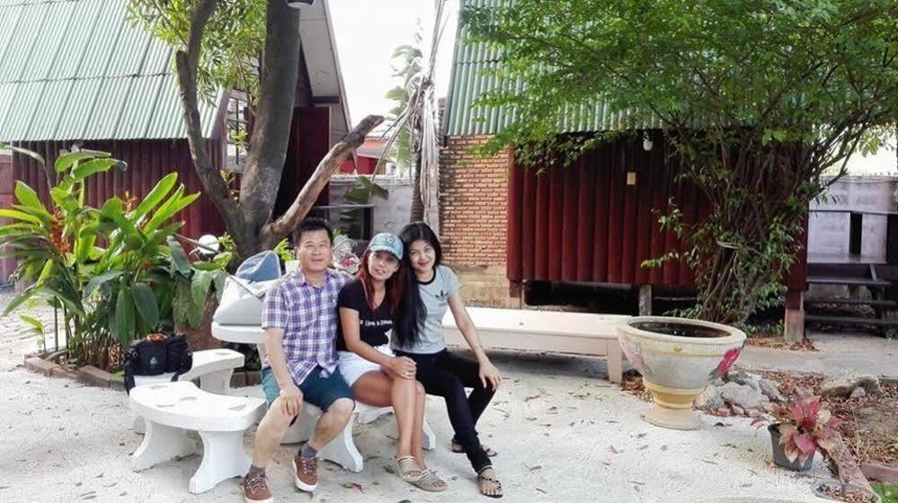 Bnr Resorts Bangkok Exterior foto